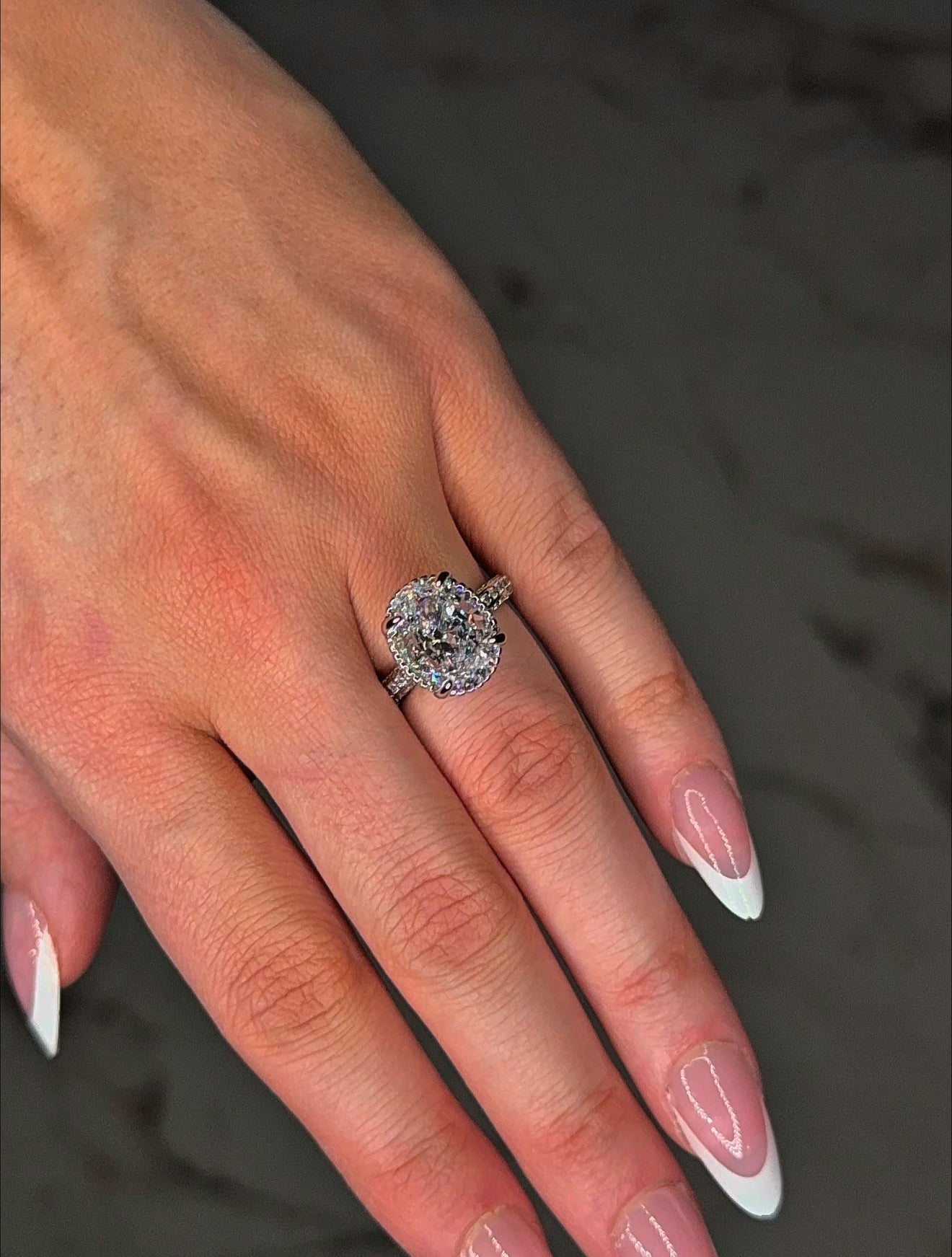Casablanca - 5.8 Carat Oval