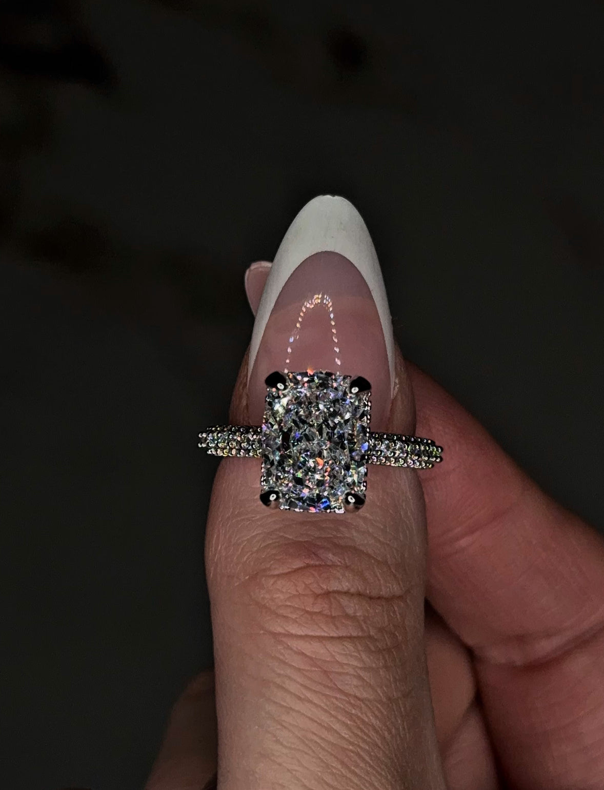 Rome - 4.1 Carat Cushion