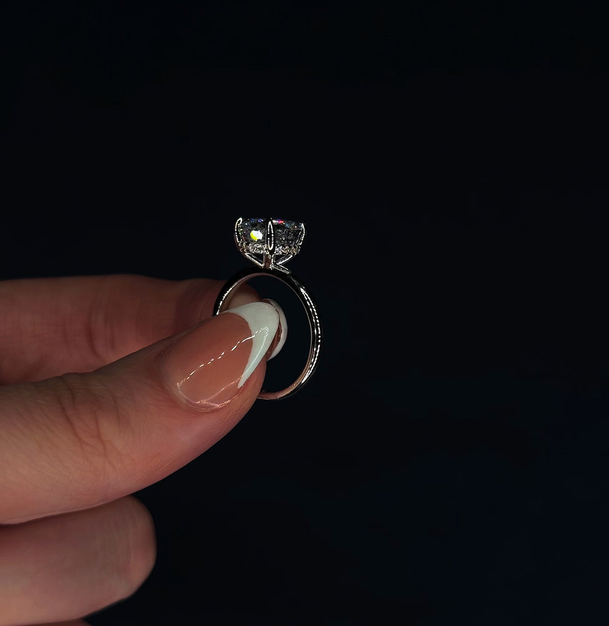 Manhattan - 3 Carat Oval