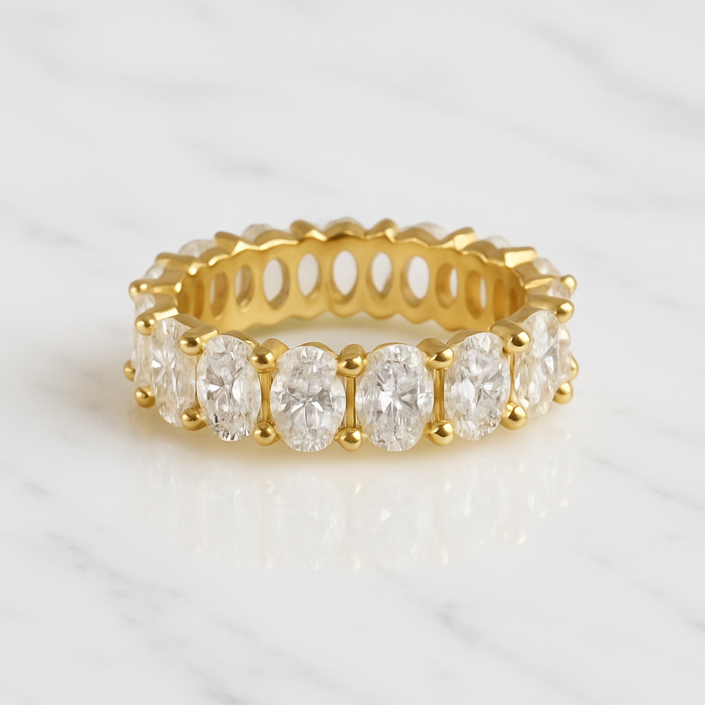 Tokyo - 4.8 Carat Oval Band